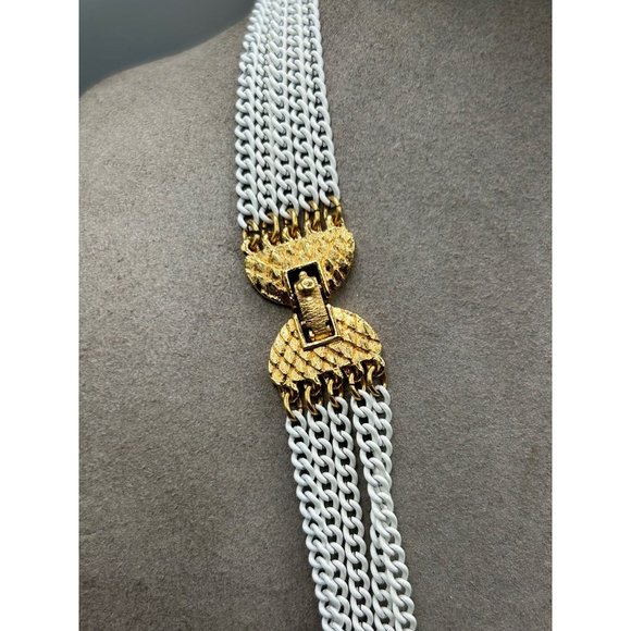 Vintage Signed Monet Multi Chain Necklace White Enamel & Gold Tone 80s Jewelry - Picture 7 of 10